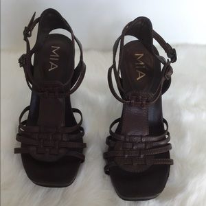 MIA brown sandals
